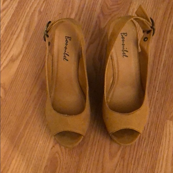 Brown Platform Wedges - Picture 2 of 9